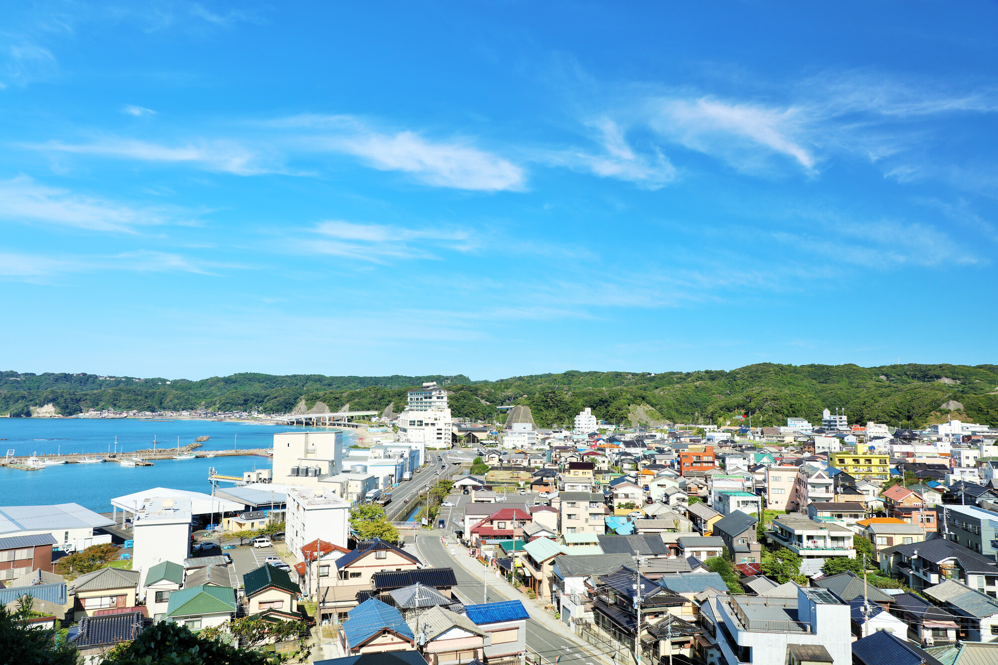 勝浦市街