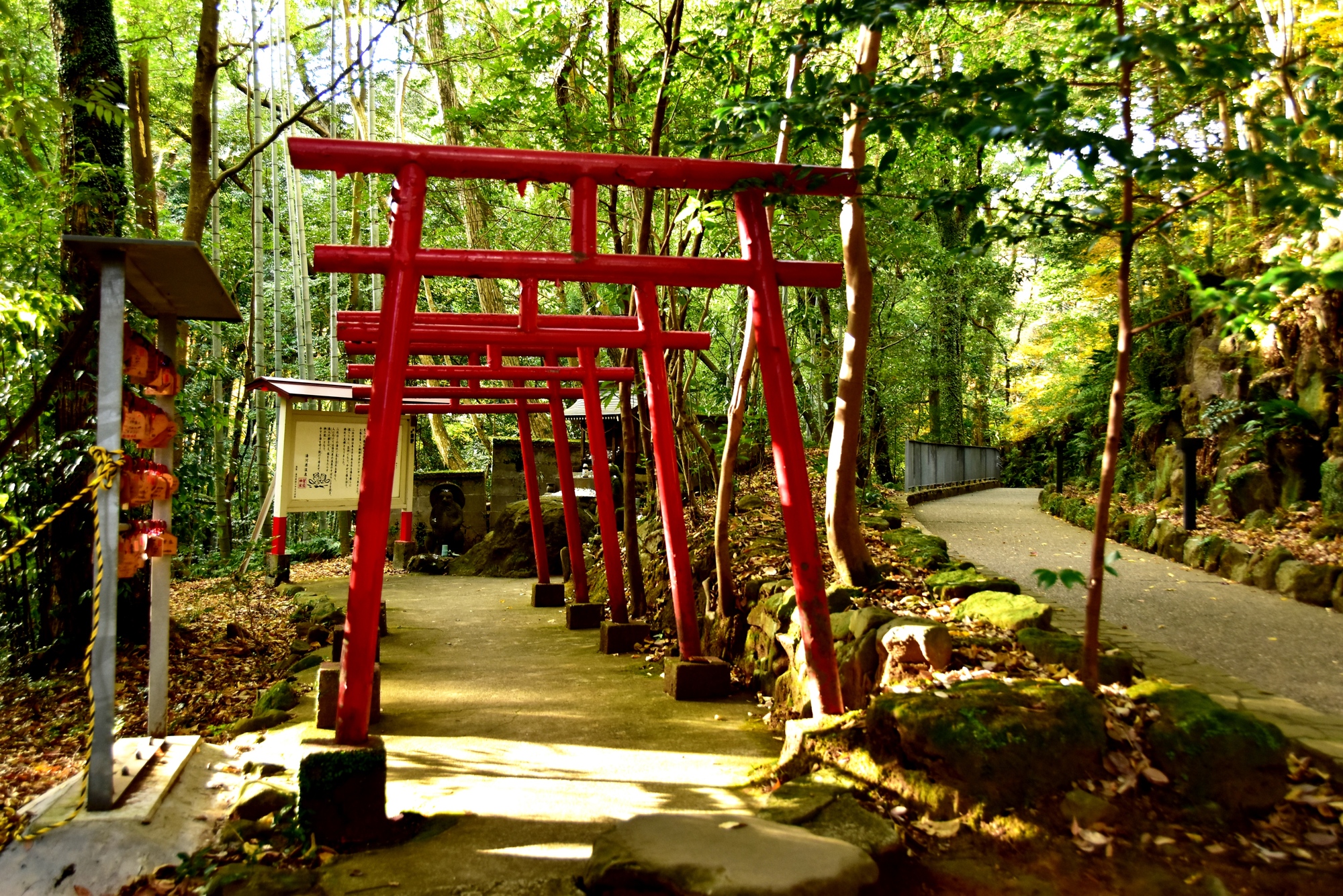 万葉公園 狸福神社